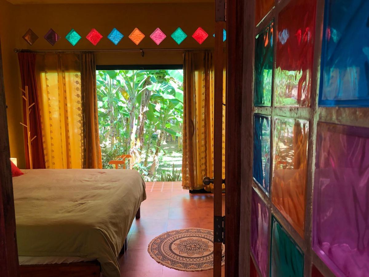 One World Bungalows Ko Lanta エクステリア 写真